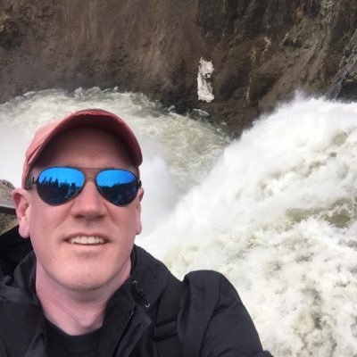 Profile Picture of Jeff Shiner (@shinerloaded) on Twitter