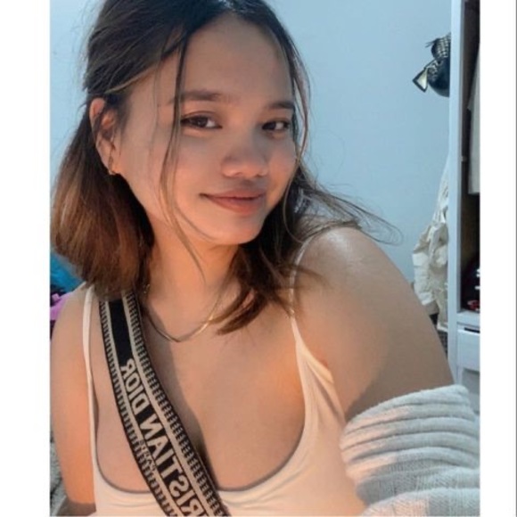 Profile Picture of Maria eunice Peralta (@yunisaaa) on Poshmark