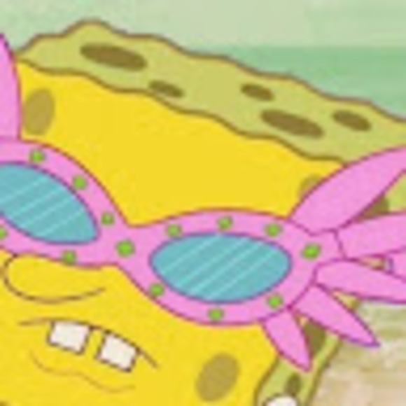 Profile Picture of Marielle Walrath (@toochestreats) on Poshmark