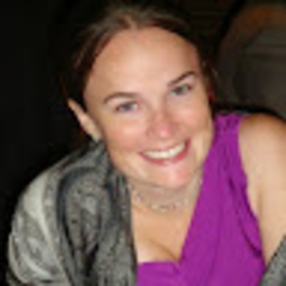 Profile Picture of Rebecca Mceachen (@beccamceachen) on Poshmark