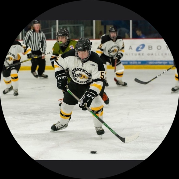 Profile Picture of Connor Huffman (@connorhuff27) on Poshmark