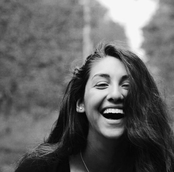 Profile Picture of Kayla Arroyo (@lunkinsarroyo) on Poshmark