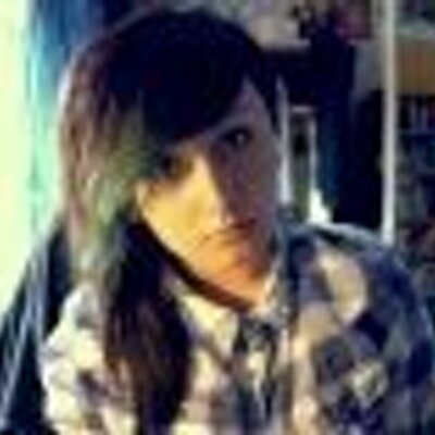 Profile Picture of Chris Revere (@Aja_wbj) on Twitter