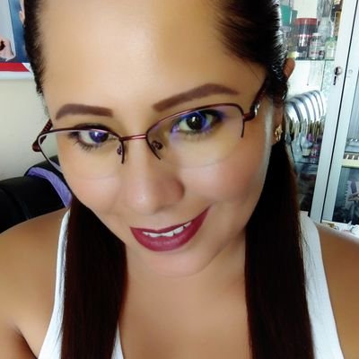 Profile Picture of Erlinda Lopez (@Erlinda09912140) on Twitter