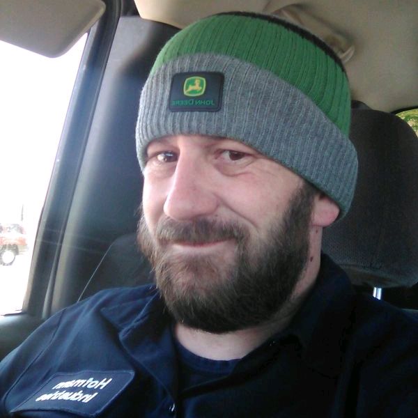 Randy V. - Tiktok Profile Picture of Randy V. (@rjvixx) on Tiktok