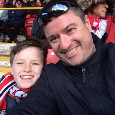 Profile Picture of Simon Osborne (@Ozvaldo452) on Twitter