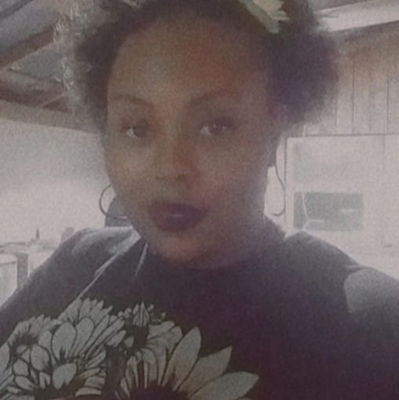 Profile Picture of Jessica Solomon (@jaymax09) on Poshmark