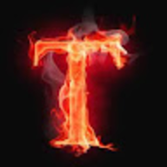 Profile Picture of Tim Timofeev (@timnexus1997) on Poshmark