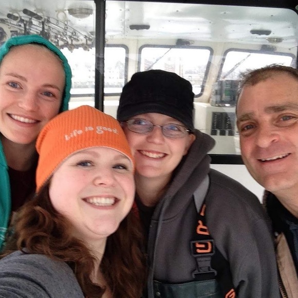 Alicia Klages - Poshmark Profile Picture of Alicia Klages (@aliciaklages) on Poshmark