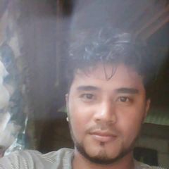 Michael Viñas - Tiktok Profile Picture of Michael Viñas (@beecools12) on Tiktok