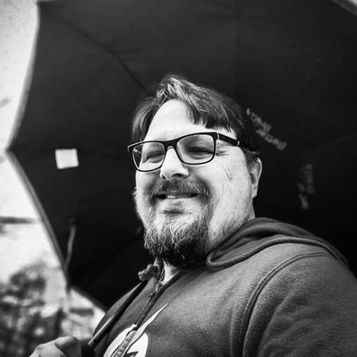 Profile Picture of Matthew Price (@nerdage) on Twitter