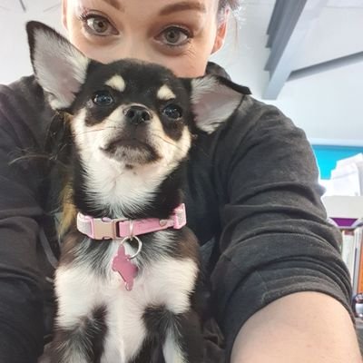 Profile Picture of Alice (@sparkly_alice) on Twitter