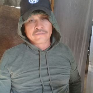 Profile Picture of Gonzalez Buki (@verna.gonzalez.7509) on Facebook