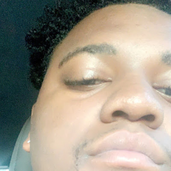 Profile Picture of Denaud James jr. (@denaudjamesjr75) on Poshmark