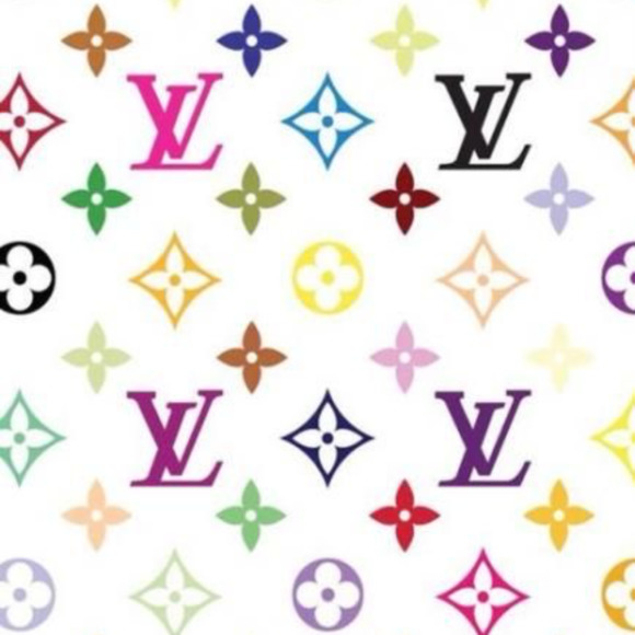 Profile Picture of Charlotte Rollman (@charlotte_cbr) on Poshmark