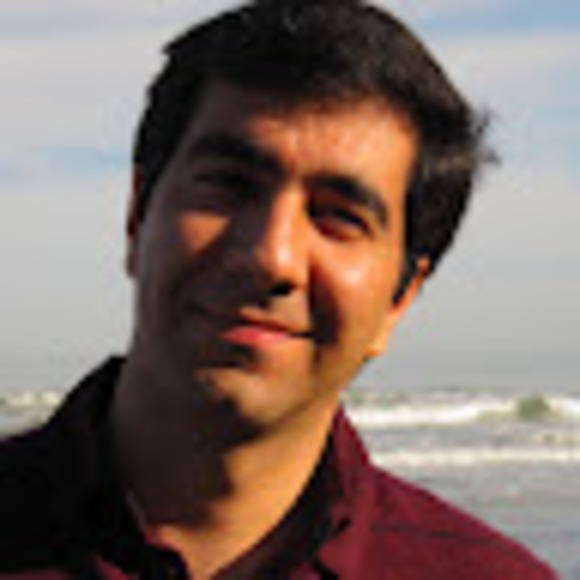 Profile Picture of Moein Enayati (@moeinenayati) on Poshmark