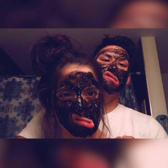 Profile Picture of Darrell Moss (@darrellmoss1983) on Poshmark