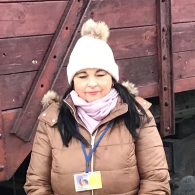 Profile Picture of Jeanette Holmes (@jeanett89456455) on Twitter