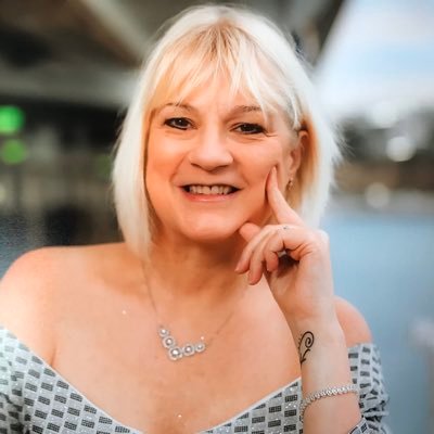 Profile Picture of Carol McCabe (@ptfccaz) on Twitter