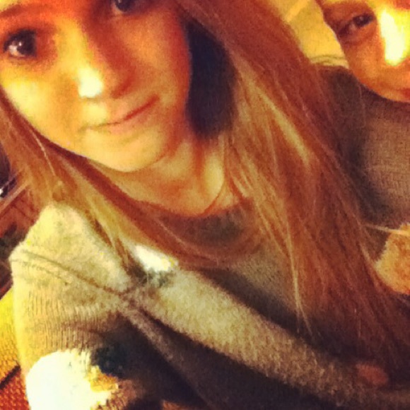 Profile Picture of Lucy Prough (@lucyprough) on Poshmark