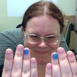 Profile Picture of Andrea Sinclair (@SunFlyNails) on Twitter