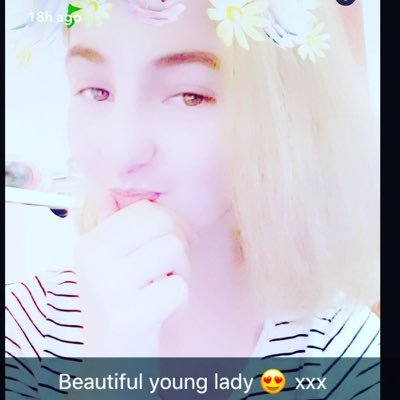 Profile Picture of Queen Rosie  ❤️ (@rose_stratton4) on Twitter