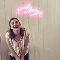 Profile Picture of Julia Manganaro (@julia-manganaro-1) on Quora
