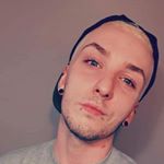 Profile Picture of Aaron Snow (@aaronsnow1994) on Instagram