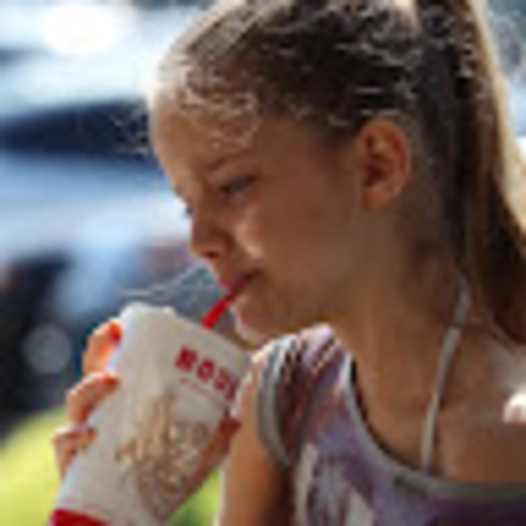 Profile Picture of Mila Grootswagers (@mgrootswagers) on Poshmark