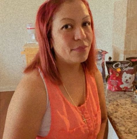 Profile Picture of Garcia Lupe (@lupegm6589) on Poshmark