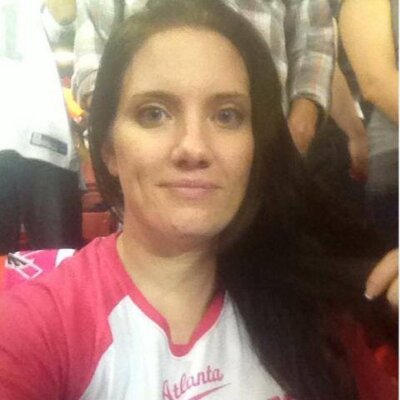 Profile Picture of Tara Mullaney (@tarajeanne22) on Twitter