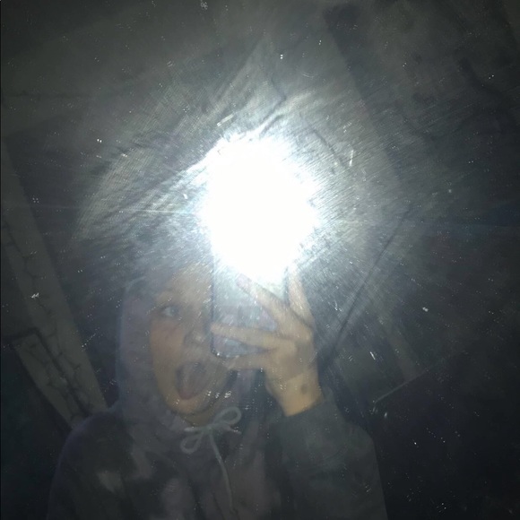 Profile Picture of Jillian Kyle (@jillianccc666) on Poshmark