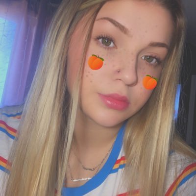 Profile Picture of Julia Hickss (@juliahicks00) on Twitter