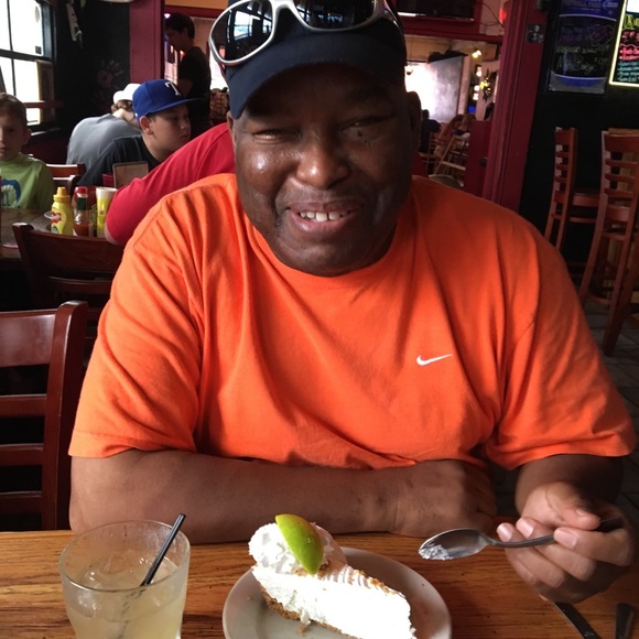 Profile Picture of Billy Writt (@gocboyz1) on Poshmark