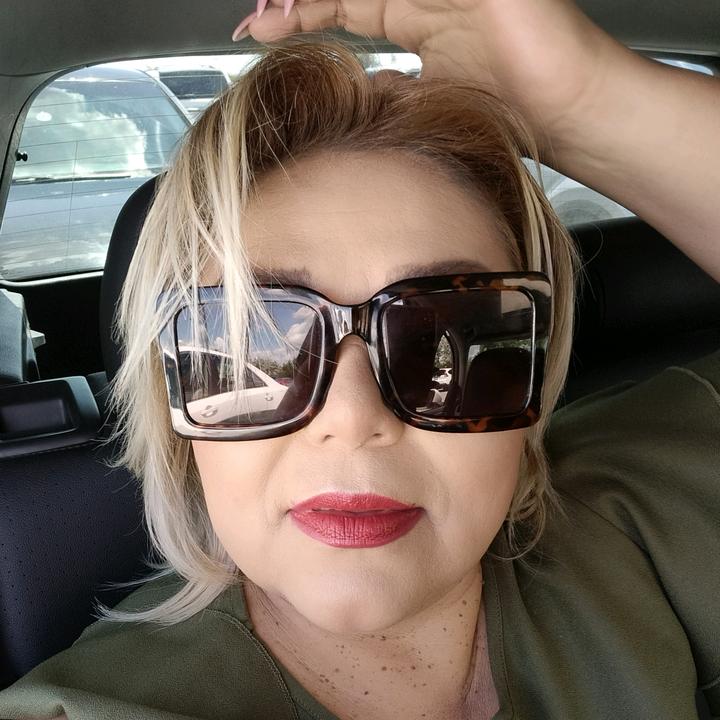 Profile Picture of Dora Gonzalez (@@doragonzalez82) on Tiktok