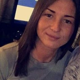 Profile Picture of Jenna Pyle (@jenna__86) on Twitter