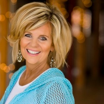 Profile Picture of Lisa Barry (@labarry) on Twitter