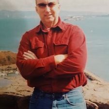 Profile Picture of Robert Surratt (@rsurratt113) on Twitter