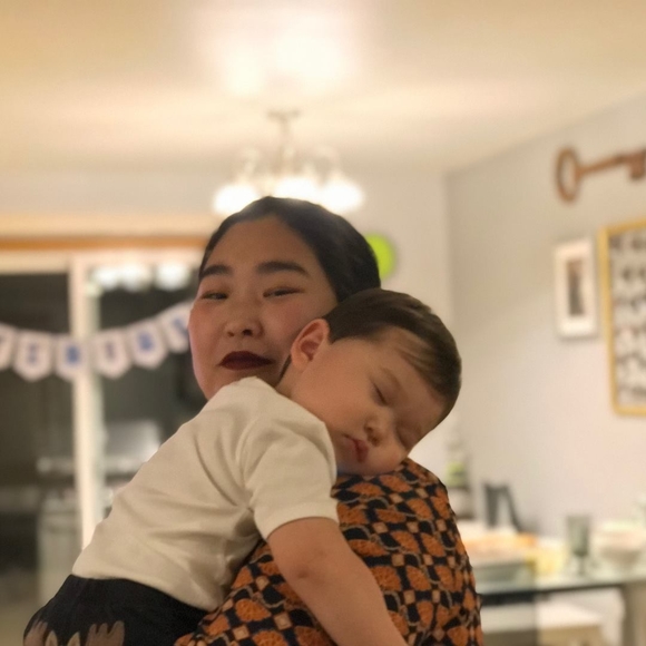 Profile Picture of Keeyoun Aasness (@keekerskiwitiwi) on Poshmark