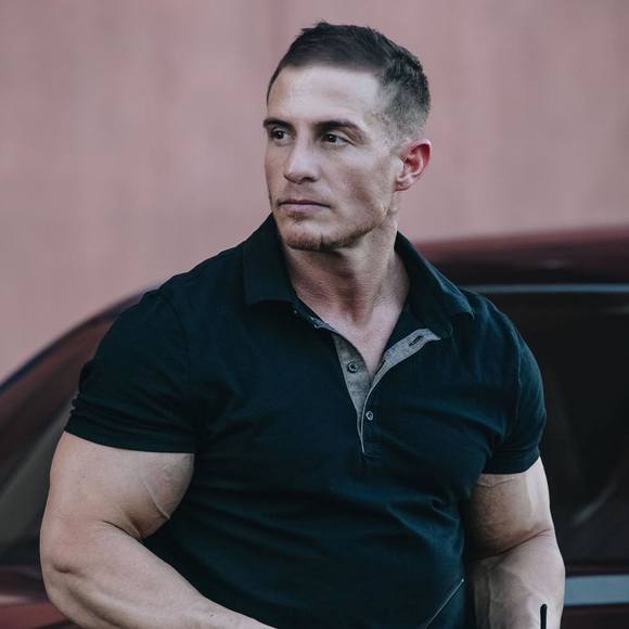 Profile Picture of Anthony Deherrera (@anthonydeher665) on Poshmark