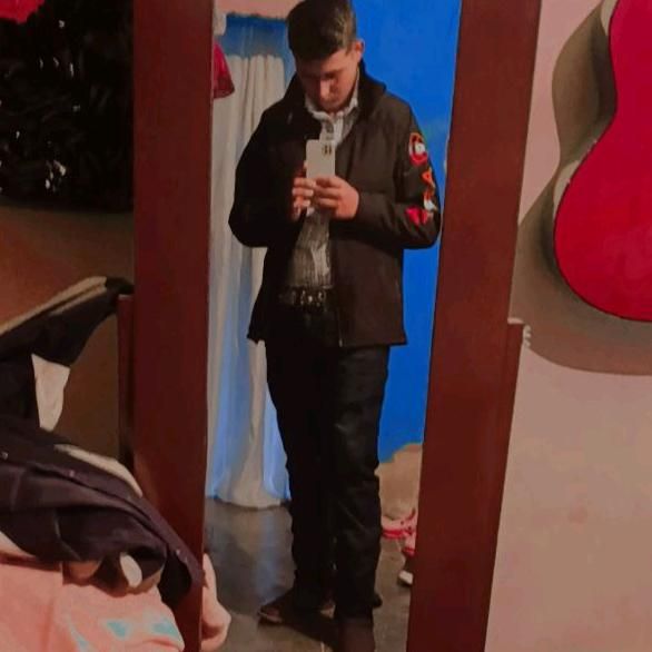 Profile Picture of AlexLéger (@meffeqyextx) on Tiktok