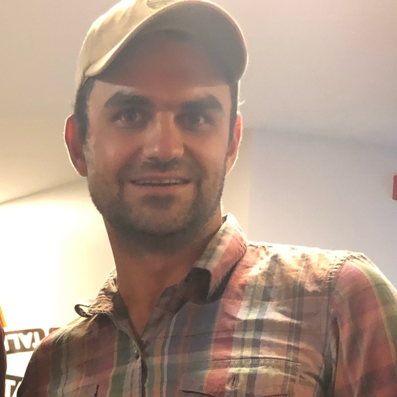 Profile Picture of Dmitriy Puchkarev (@dimathaman) on Poshmark