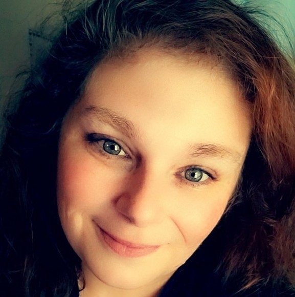 Profile Picture of Kacha Mcnally (@kacha1981) on Poshmark