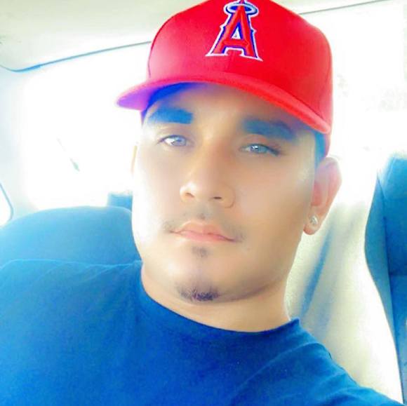 Profile Picture of Leonard Hernandez (@leojr94) on Poshmark