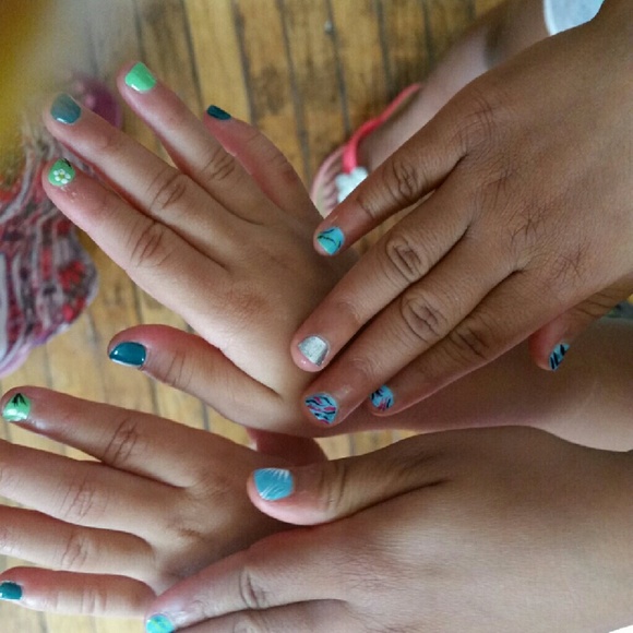 Profile Picture of Shaniece Howell (@shaniece1982) on Poshmark