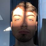 Profile Picture of Robin (@robindeniable) on Instagram