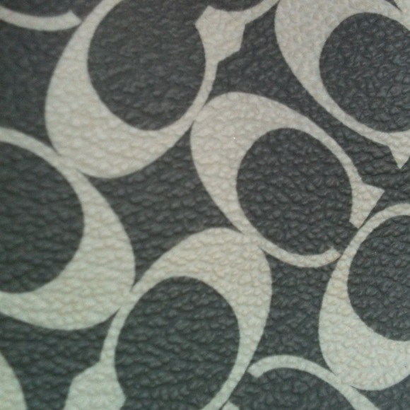 Heather Sowell - Poshmark Profile Picture of Heather Sowell (@sowell_h) on Poshmark