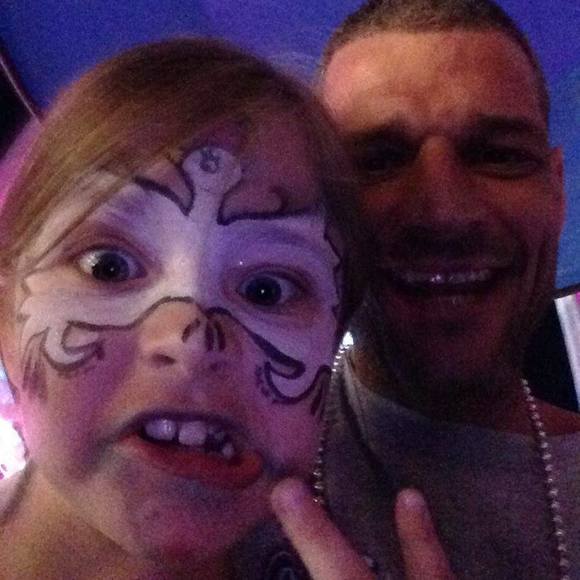 Profile Picture of Joe Arruda (@jarrudaw2) on Poshmark