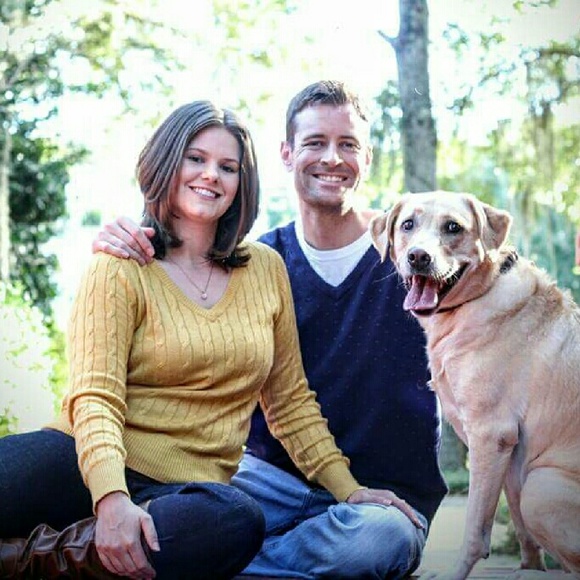 Profile Picture of Lauren Masem (@lmasem) on Poshmark