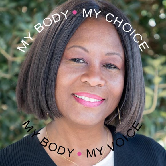 Profile Picture of Claudette Dixon (@claudettedixon) on Poshmark